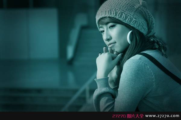 外拍甜美美摸迷人诱惑