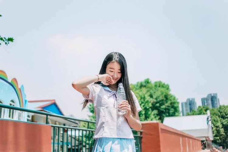 性感韩国美女赤裸人体艺术写真