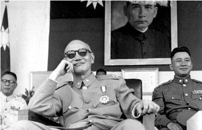 1949年蒋介石是怎么从“捉蒋敢死队”眼皮子底下逃离大陆的？
