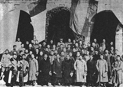 华北临时政府政权的于哪天成立？主要成员有哪些？