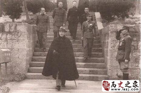 蒋介石的铁血卫队装备 世界最先进 不比美国总统差