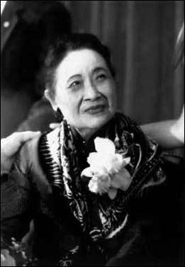 宋美龄身后那21亿巨额私人财产到底来自哪里
