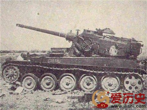 1965年9月,一辆AMX-13 被印军遗弃在了乔里安