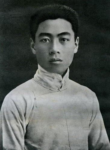 揭秘周恩来鲜为人知的一面 武功高强很严厉？