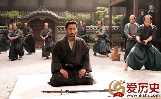 日本武士道精神的真相:残忍缺乏“仁”性
