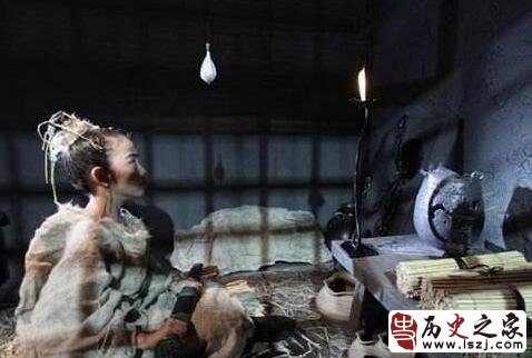 残虐善妒、荒淫无道的史上最丑皇后是怎样祸国殃民的