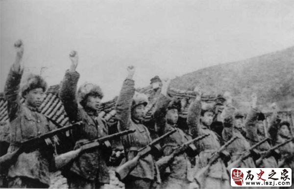1950年，朝鲜12万军队如何兵败？以至于中国30万大军援朝