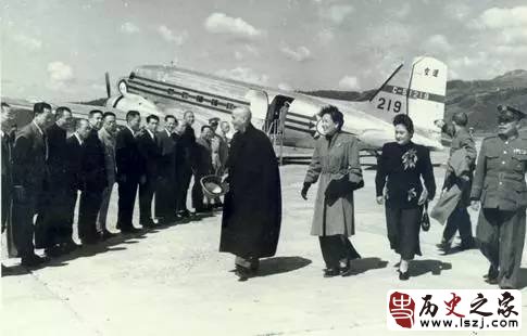 蒋介石为什么最终选择了台湾?首次抵台，蒋称“最光荣的一天”!