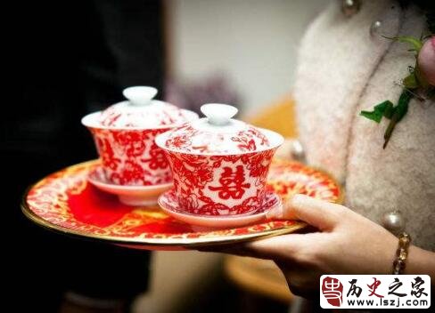 中国传统婚俗之敬茶改口篇：婚礼敬茶礼仪及相关注意事项
