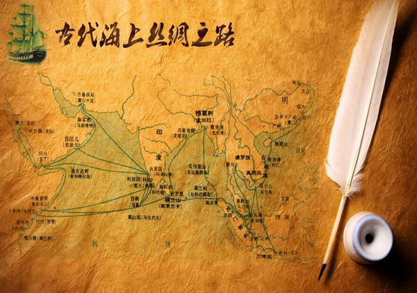 古代中国在丝绸之路运输哪些物品？它的最初作用是什么？