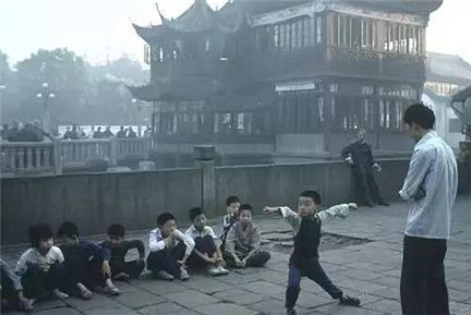 回忆80年代：八十年代中国社会的真实状态