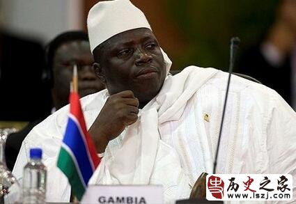 冈比亚总统贾梅的简介 贾梅执政举措