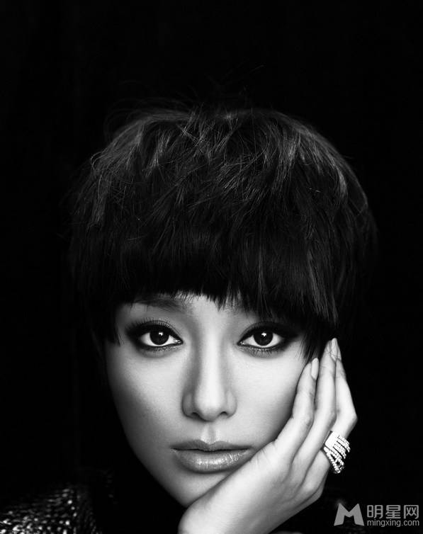 国民女神秦岚时尚写真集