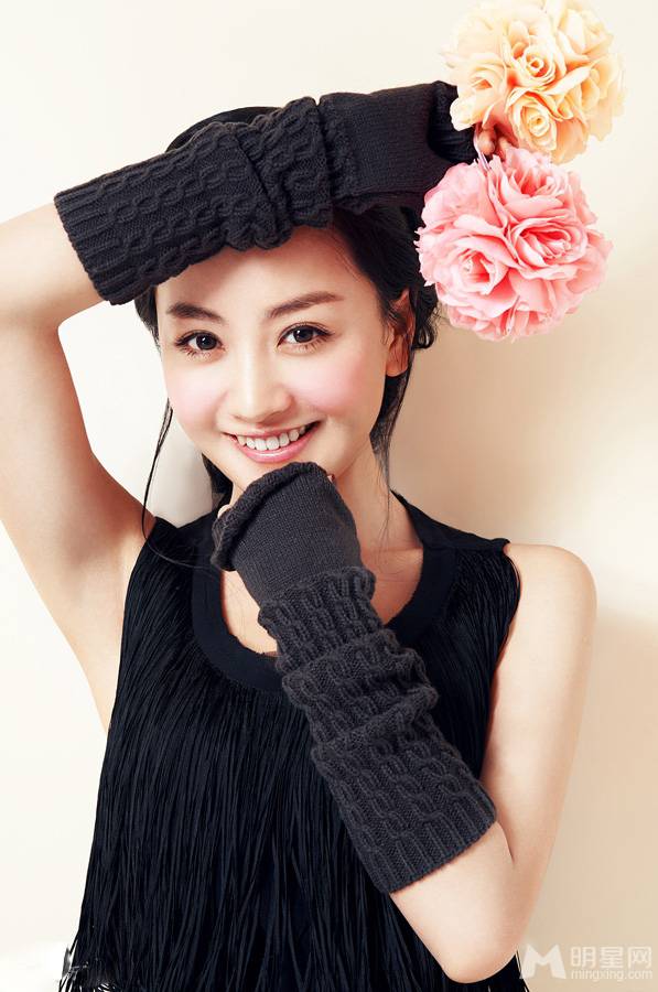 云中歌演员杨蓉甜美写真图片
