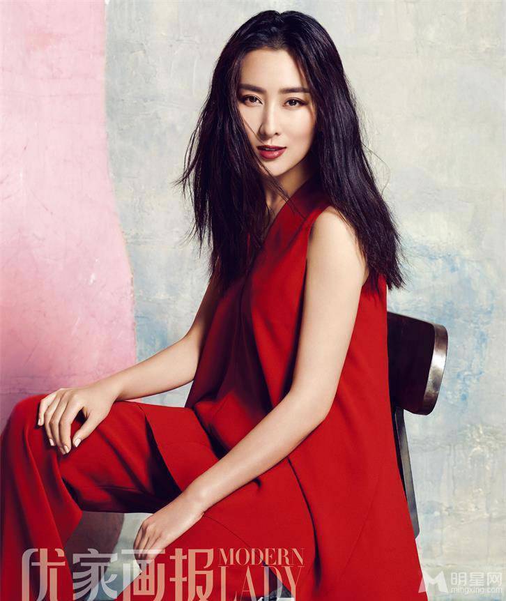 内地女演员马苏时尚性感大片