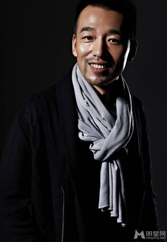 大陆演技派男演员马岩展熟男魅力