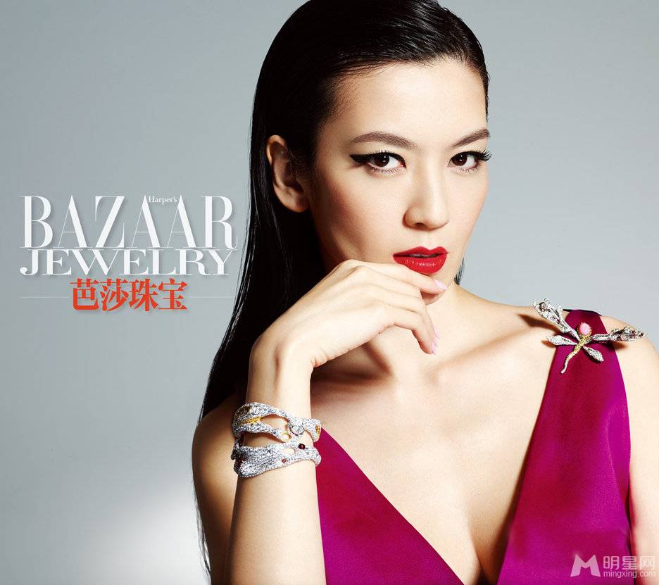 性感美女林熙蕾小露香肩写真图片