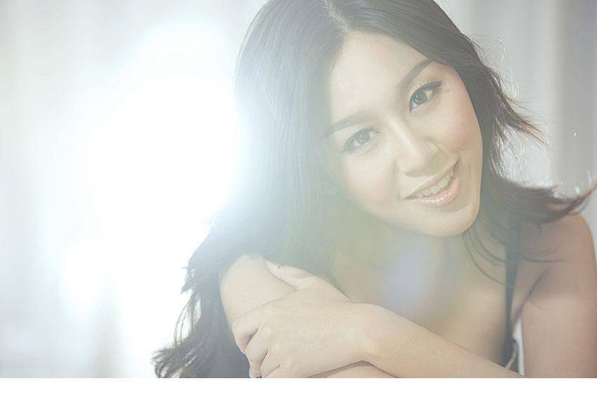 女明星梁艺馨蕾丝内衣诱惑写真