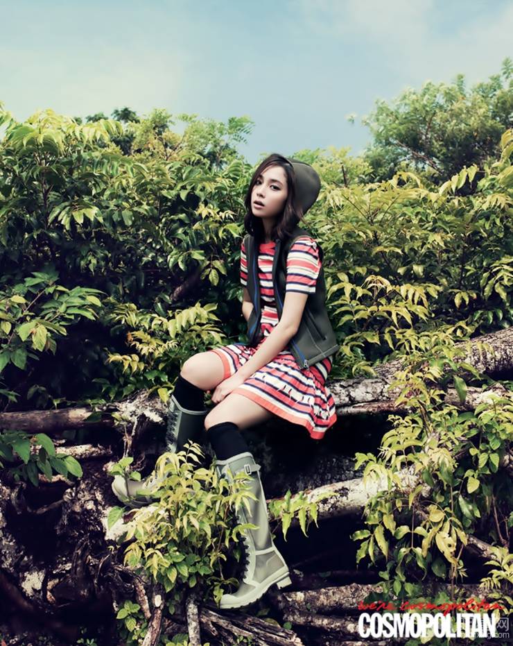 韩国影星李珉廷唯美画报写真