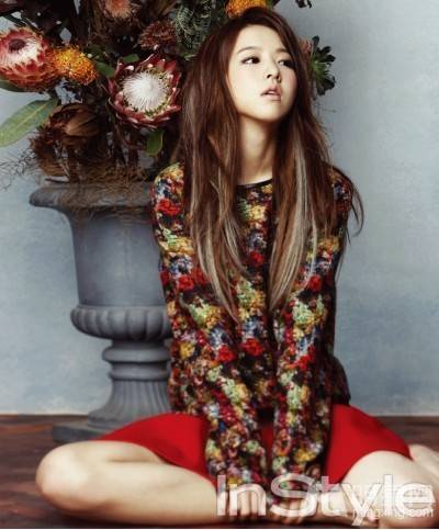 韩国女明星朴宝英时尚写真照