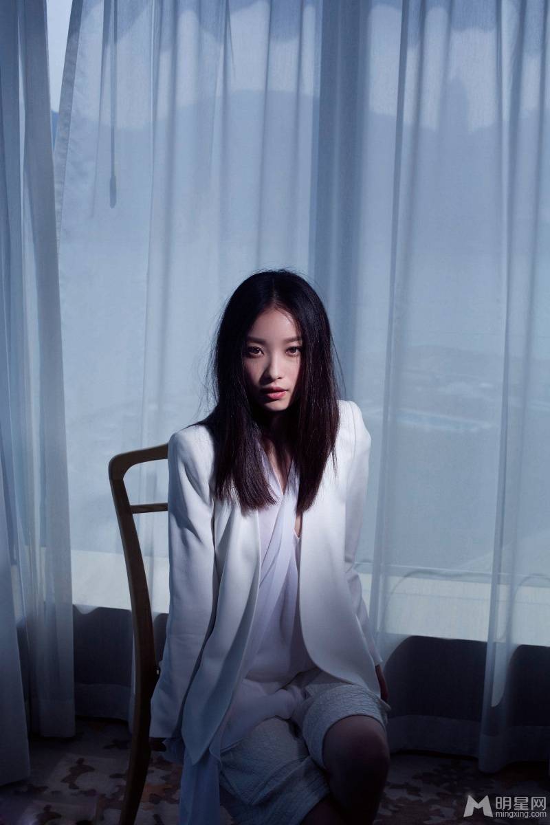 中国女明星倪妮最新时尚照片