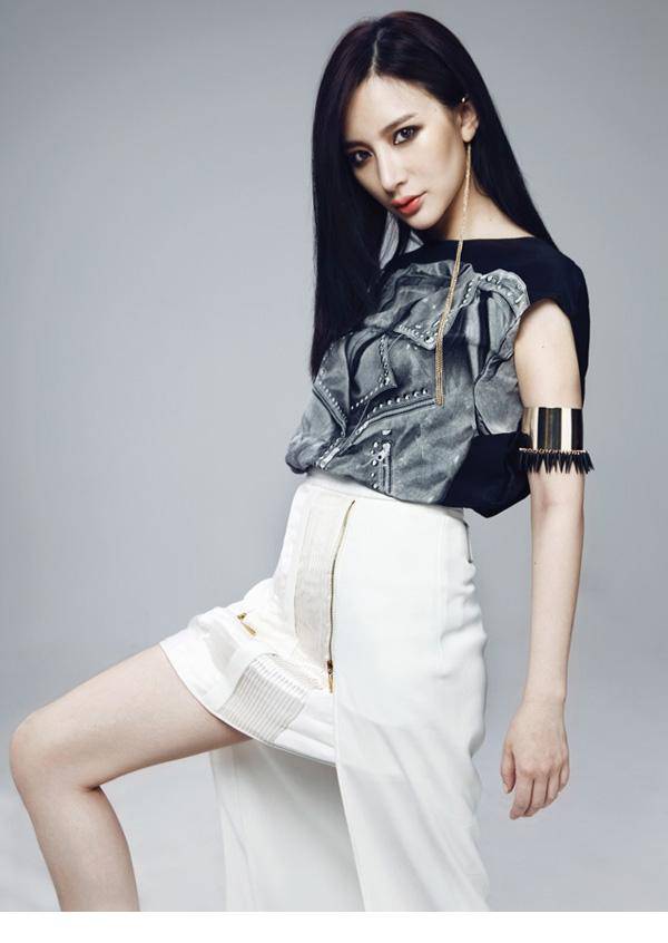 女神熊乃瑾长发飘飘图片