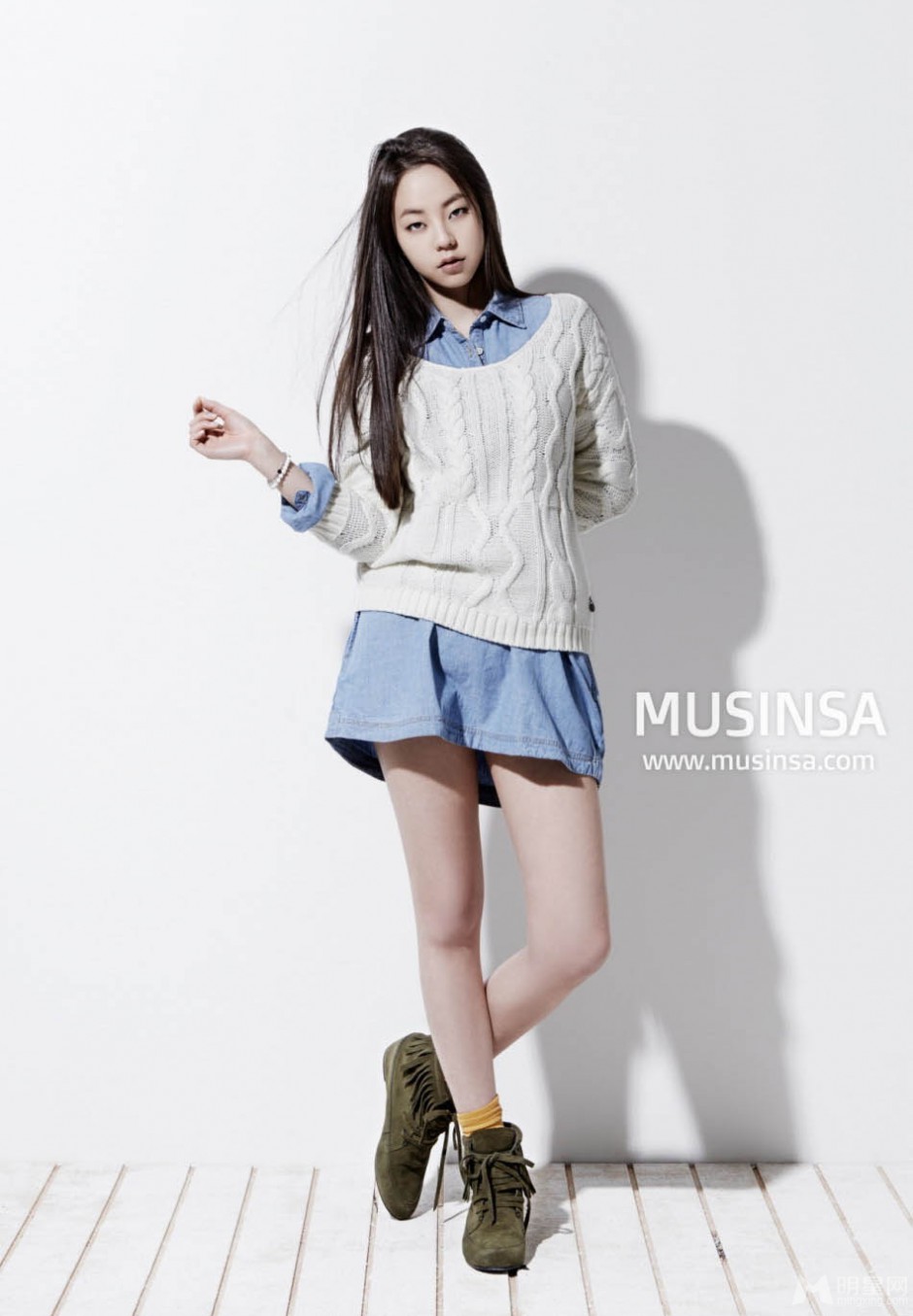 韩国女星安昭熙高清时尚写真