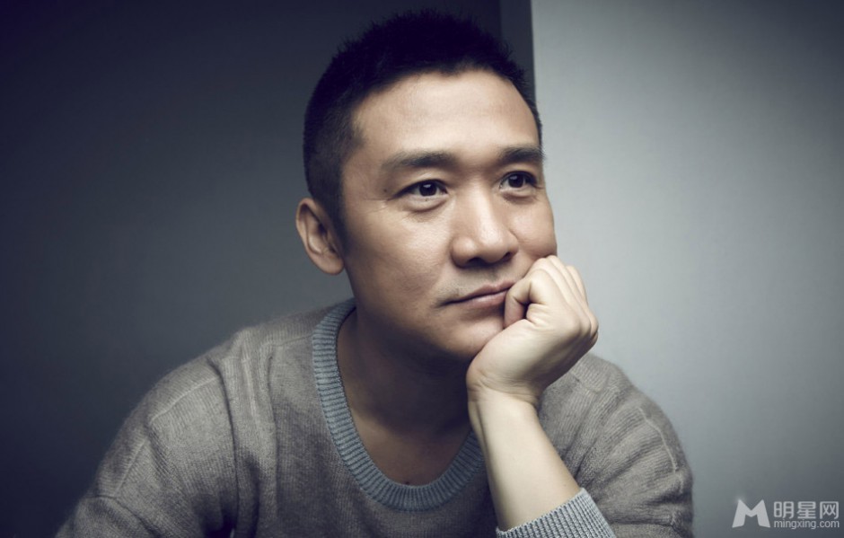 影视演员黄志忠表情丰富搞怪写真