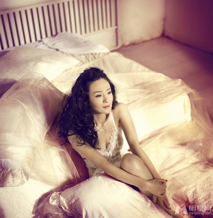 美女明星于越大尺度性感写真照