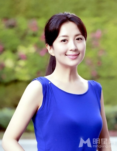 中国最漂亮女星杨童舒户外写真