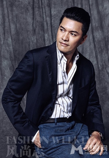 香港演员吕良伟诠释时尚型男