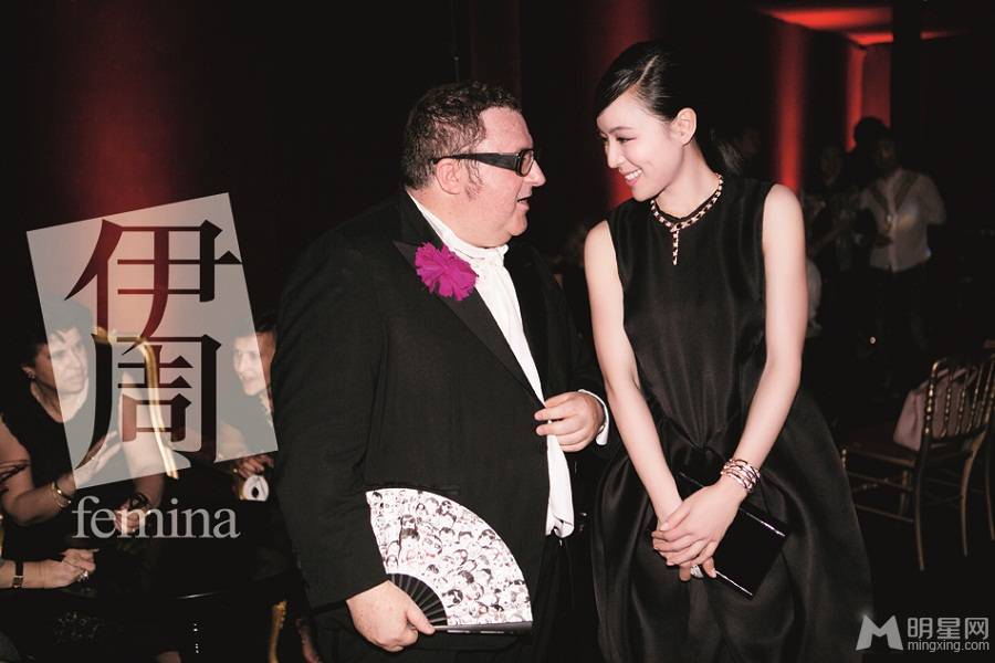 电影演员张静初时尚靓丽图集
