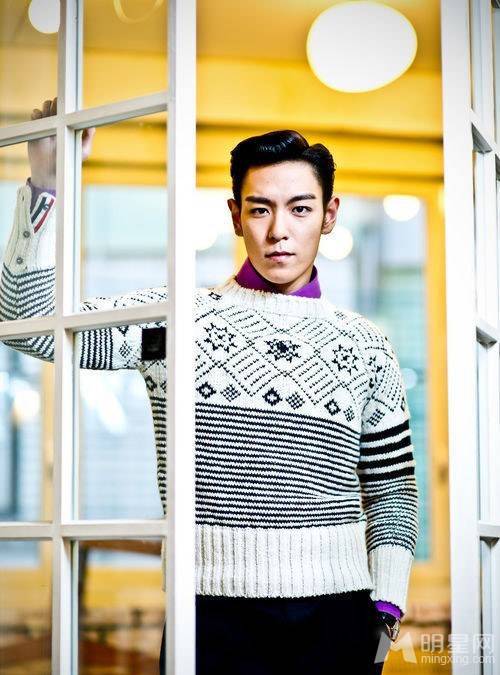 BigBang成员Top崔胜贤散发型男魅力