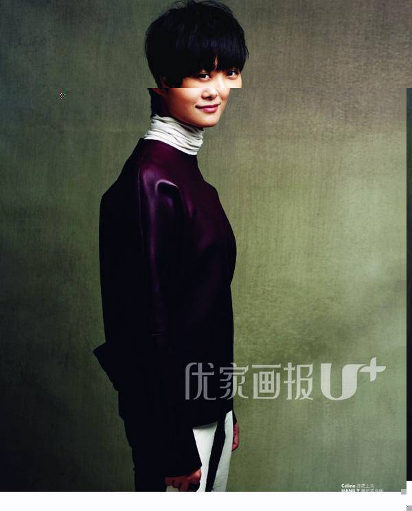 李宇春中性帅气短发引领时尚