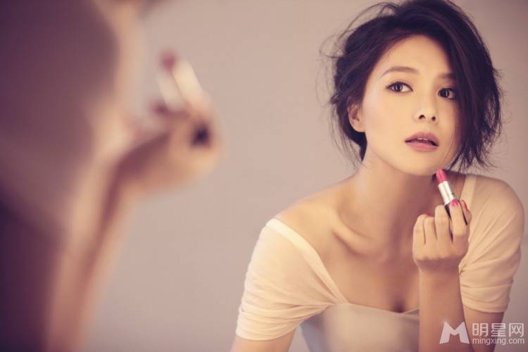 中国最漂亮女演员徐麒雯写真女人味十足