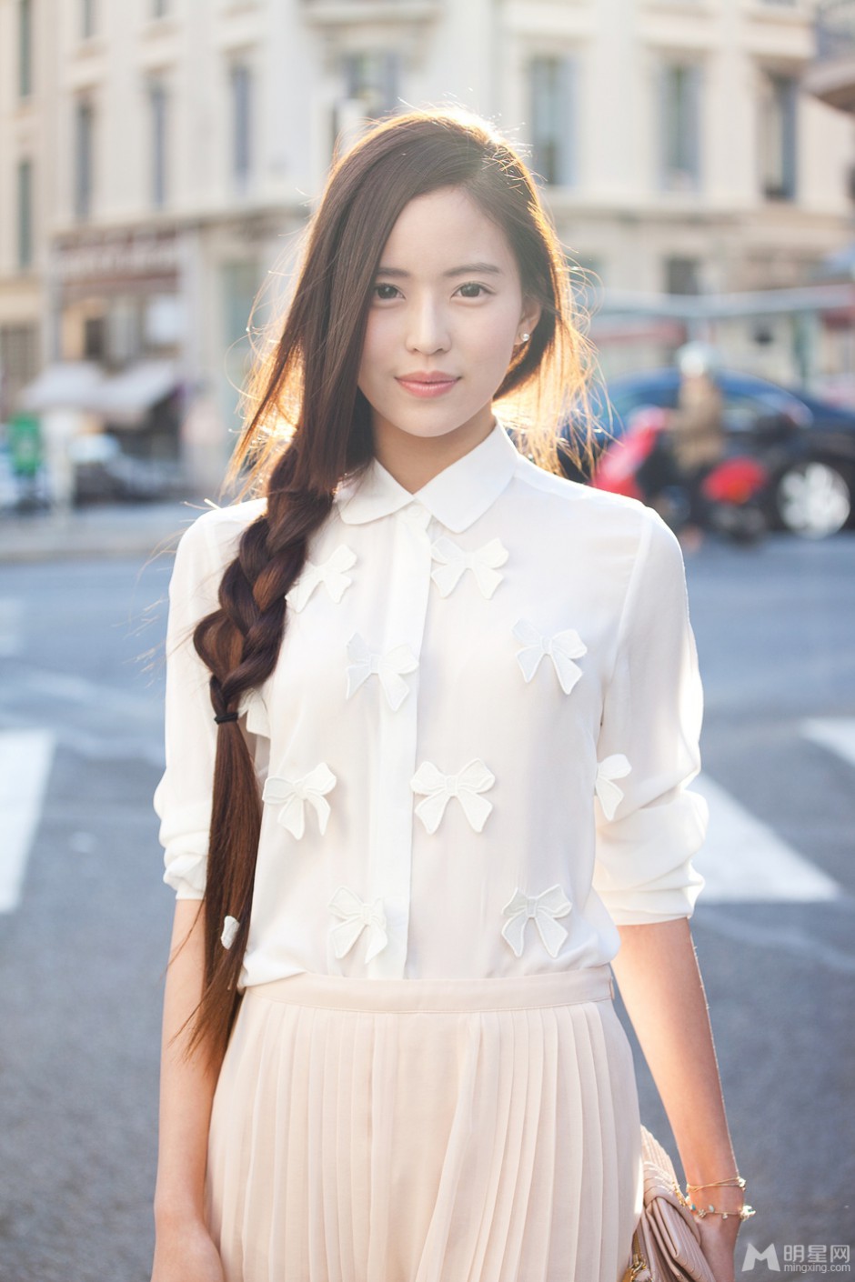 氧气美女明星温心笑容甜美温婉动人