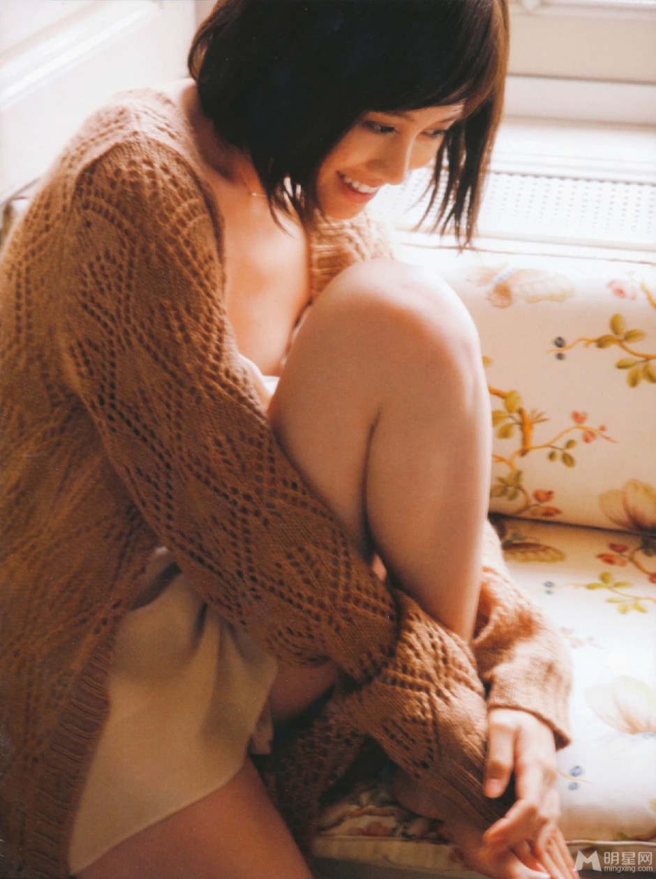 日本女星前田敦子甜美迷人照