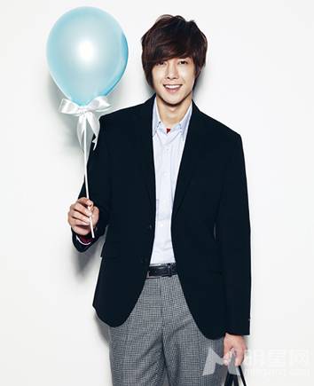 男神金贤重散发狂野魅力写真