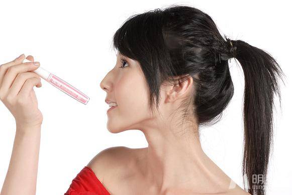 中国漂亮女演员方安娜迷人写真照