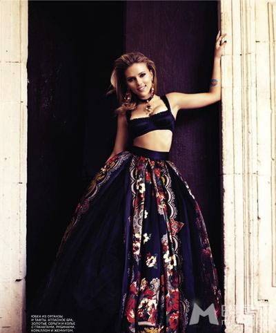 斯嘉丽・约翰逊尽显华丽贵族式风范