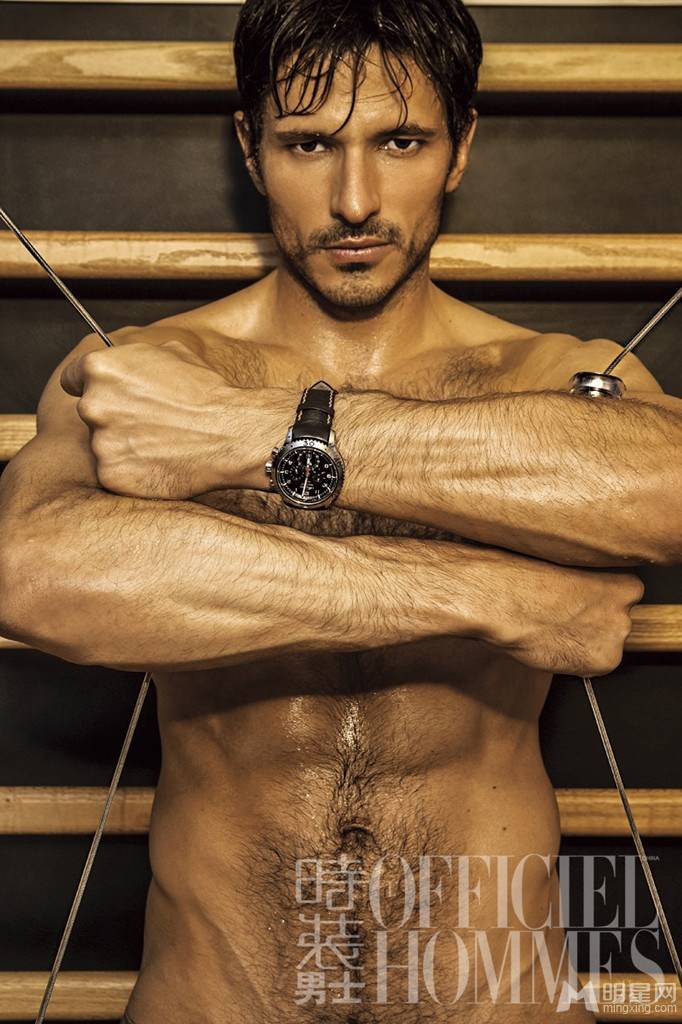 西班牙男模安德斯・维伦科索大放光芒写真