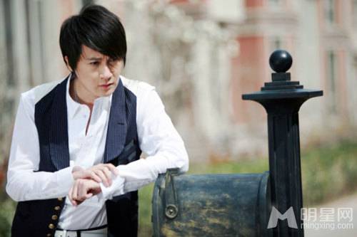 内地男明星迟帅阳光帅气写真