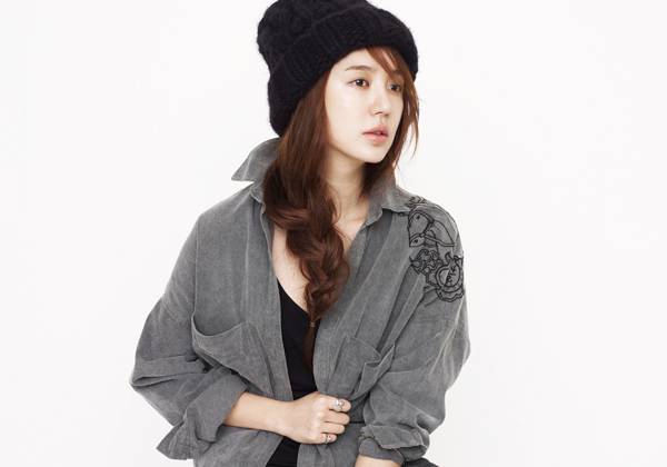 韩国美女明星尹恩惠时尚写真照