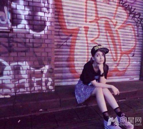 台湾女模特昆凌尽显性感诱惑组图