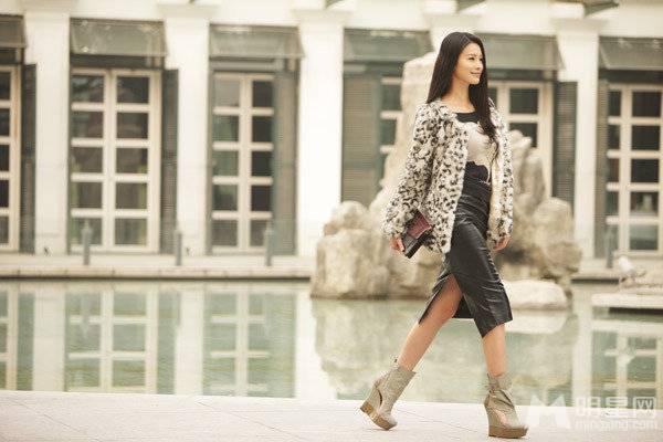 于娜秋冬时尚优雅大片街拍