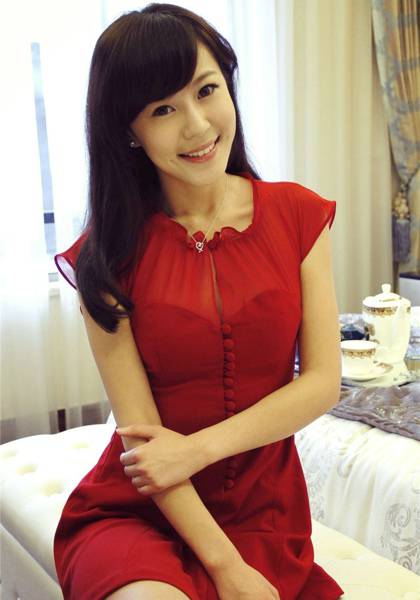 李金铭优雅轻熟女唯美时尚街拍