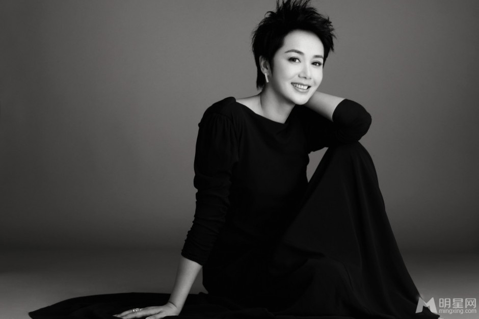 中国影视女演员蒋雯丽优雅干练写真