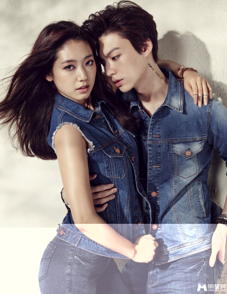 朴信惠安宰贤代言牛仔秀时尚性感