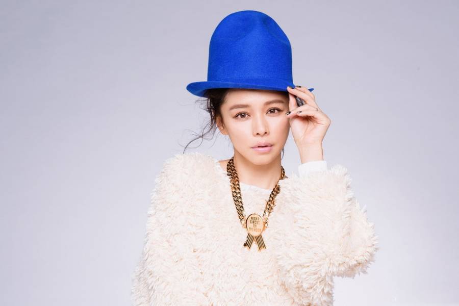 不老女神徐若�时尚迷人美照