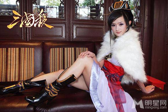 “小杨幂”陈丹婷代言三国杀cosplay唯美写真